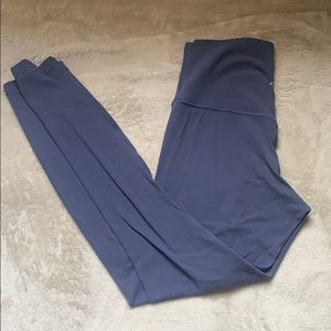 Size 6 lululemon aligns!